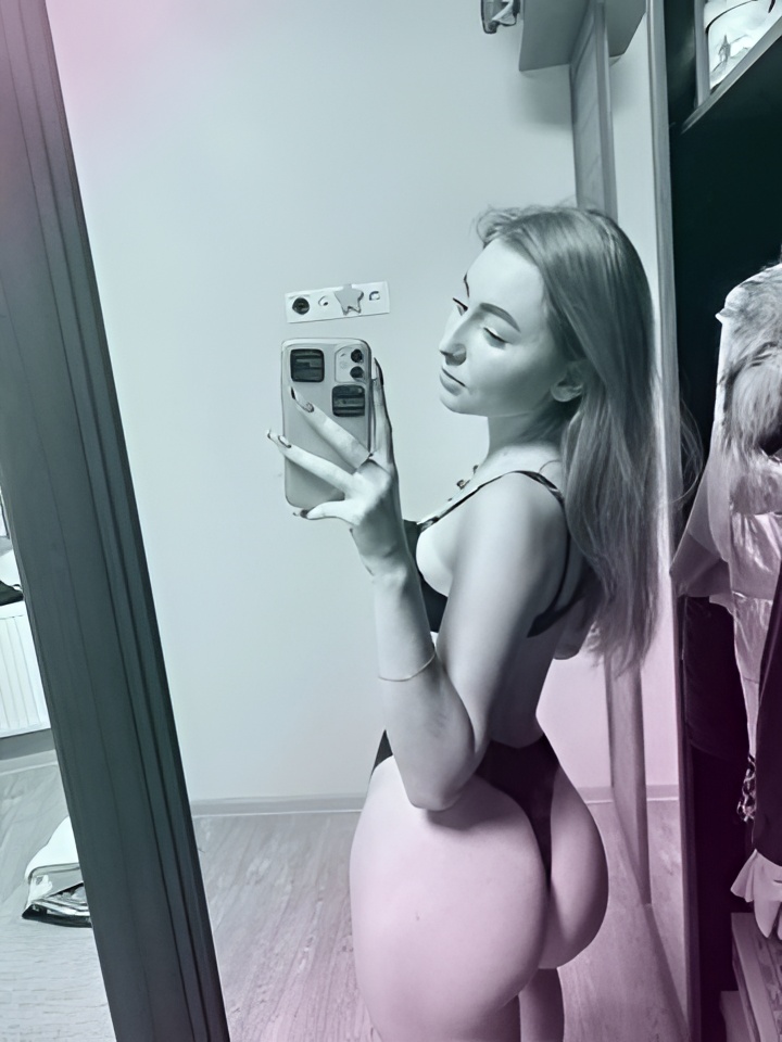 Ида привлекальеная девушка из Хабаровска цена от 5000 руб