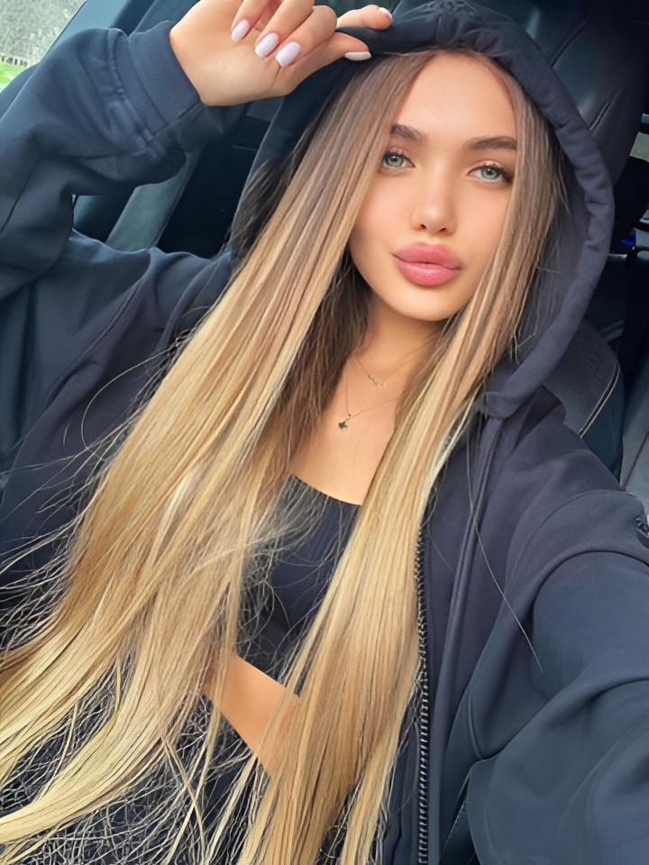 Оксана привлекальеная девушка из Хабаровска цена от 2500 руб