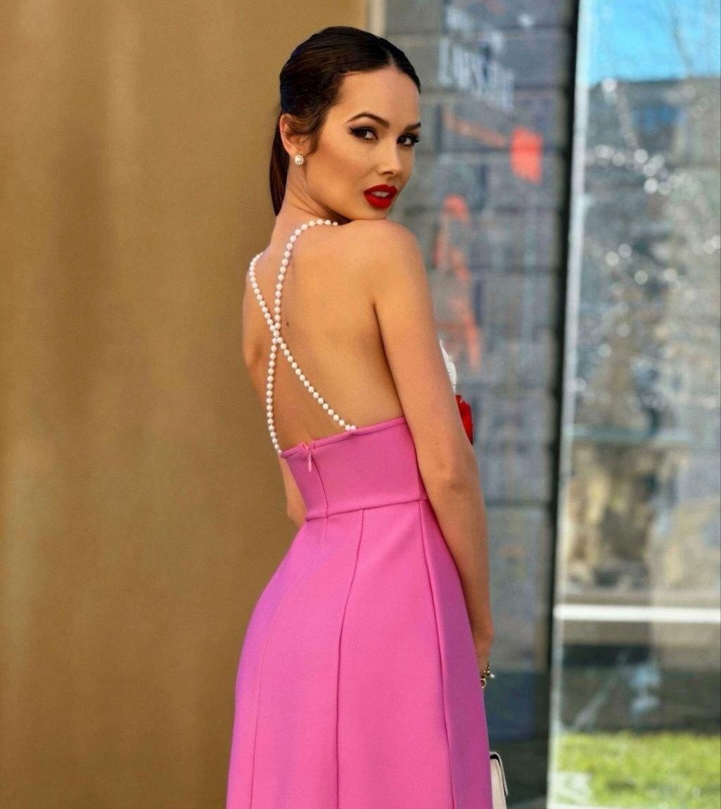 Валерия привлекальеная девушка из Хабаровска цена от 4000 руб