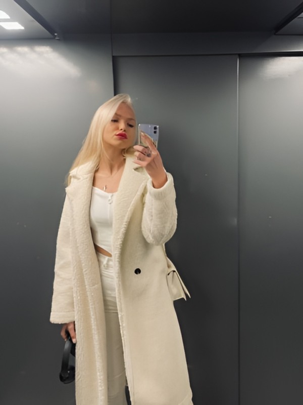 Таисия привлекательная девушка из Хабаровска цена от 2000 руб