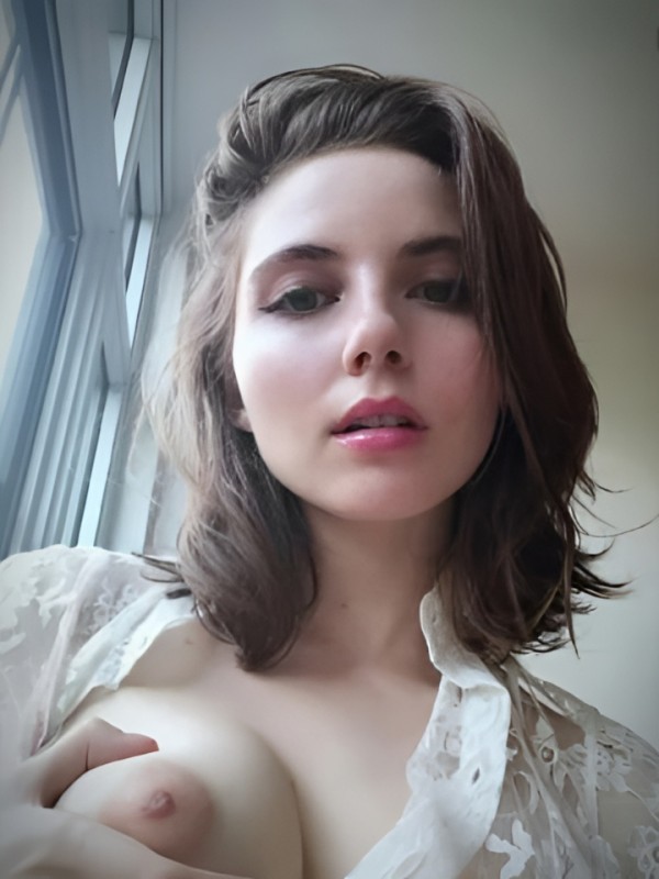 Ярославна привлекательная девушка из Хабаровска цена от 3000 руб