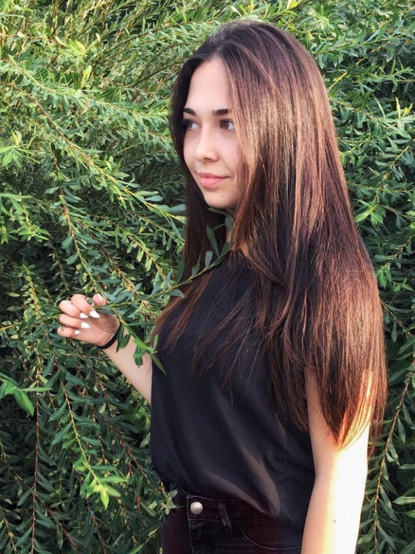 Олеся привлекательная девушка из Хабаровска цена от 3500 руб