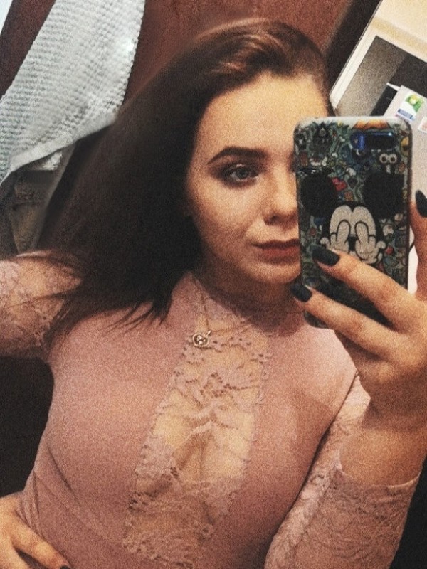 Карина привлекательная девушка из Хабаровска цена от 3500 руб