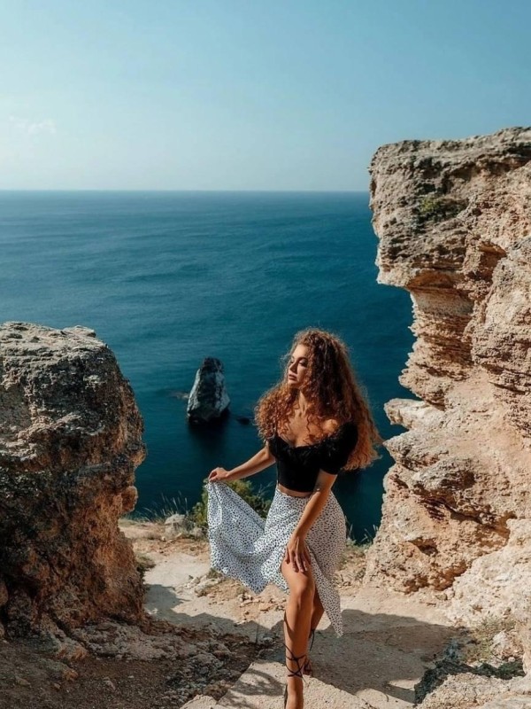 Ава привлекательная девушка из Хабаровска цена от 5000 руб